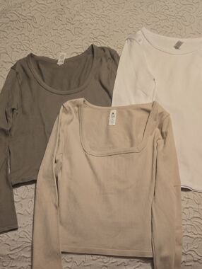 90 Degree By Reflex Ribbed Square-Neck Long Sleeve Top - White, Beige, Grey